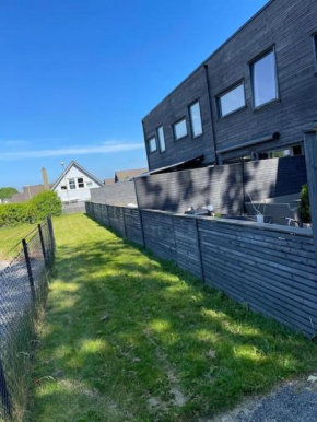Flott rekkehus, leies ut til ONS